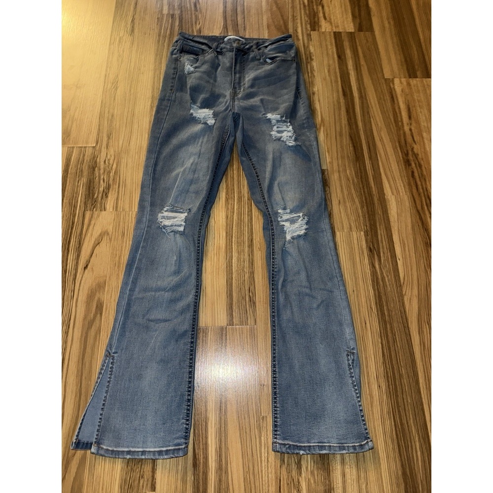 Vanilla Star Women's Sz 8‎ Flare Jeans 90s Distressed Stretch